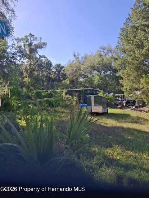 19470 SE 56th Ct, Inglis, FL 34449