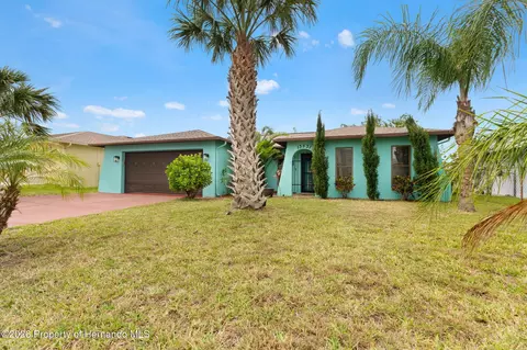 13531 Claudia Dr, Hudson, FL 34667