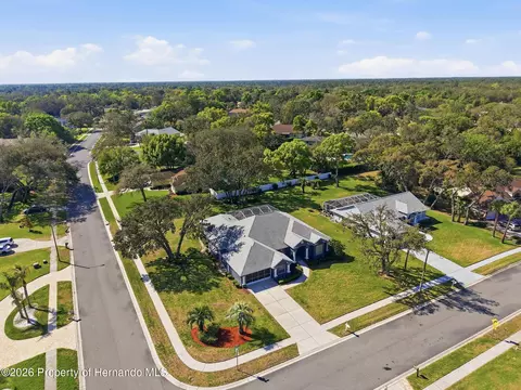 18729 Bascomb Ln, Hudson, FL 34667