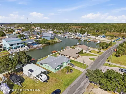 View/Area - 4069 Gulfview Dr, Hernando Beach, FL 34607 photo 6 of 8