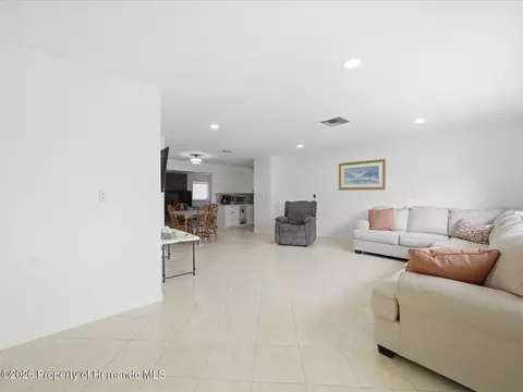 Living - 4069 Gulfview Dr, Hernando Beach, FL 34607 photo 1 of 4