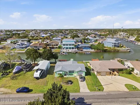 4069 Gulfview Dr, Hernando Beach, FL 34607