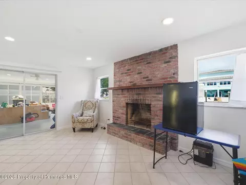 Living - 4069 Gulfview Dr, Hernando Beach, FL 34607 photo 4 of 4