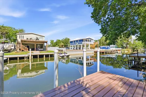6169 Waverly Rd, Weeki Wachee, FL 34607 photo 5