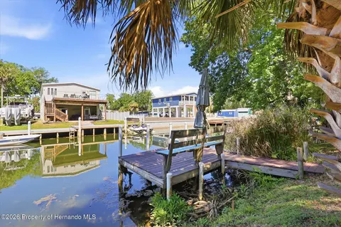 6169 Waverly Rd, Weeki Wachee, FL 34607 photo 4