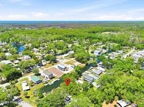 6169 Waverly Rd, Weeki Wachee, FL 34607 photo 14