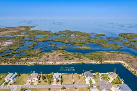 3327 Turks Cap Dr, Hernando Beach, FL 34607 photo 5