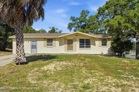 6229 Waycross Dr, Spring Hill, FL 34606