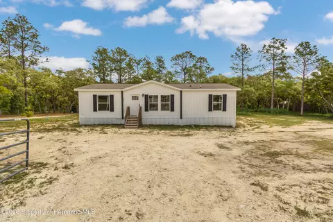 5021 S Adventure Pt, Homosassa, FL 34446