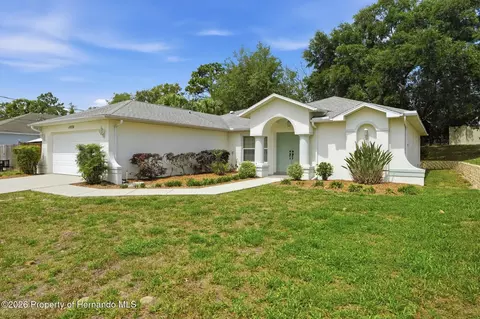 11030 Linden Dr, Spring Hill, FL 34609