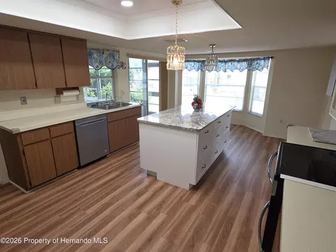 Kitchen - 6264 Darien Way, Spring Hill, FL 34606 photo 3 of 4