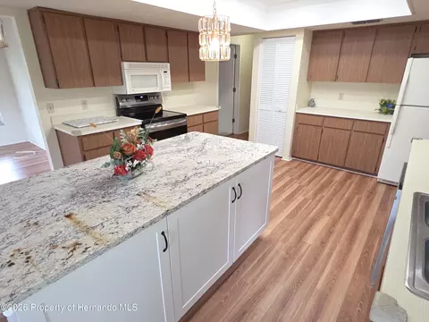 Kitchen - 6264 Darien Way, Spring Hill, FL 34606 photo 1 of 5