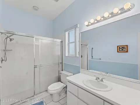 Bath - 11344 Rainbow Woods Loop, Spring Hill, FL 34609 photo 11 of 17