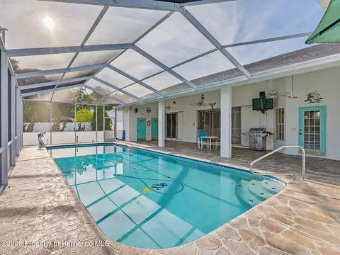 Exterior - 11344 Rainbow Woods Loop, Spring Hill, FL 34609 photo 14 of 25