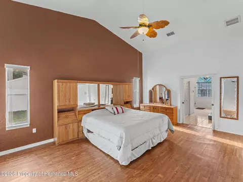Bedroom - 11344 Rainbow Woods Loop, Spring Hill, FL 34609 photo 4 of 14