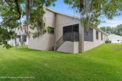 Exterior - 11293 Copley Ct, Spring Hill, FL 34609 photo 5 of 6
