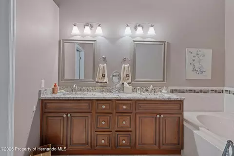 Bath - 11293 Copley Ct, Spring Hill, FL 34609 photo 1 of 4