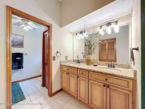 Bath - 7111 Ricker Ave, Webster, FL 33597 photo 1 of 3