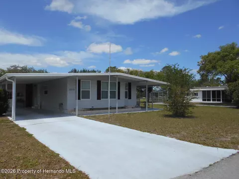 14371 Rialto Ave, Brooksville, FL 34613