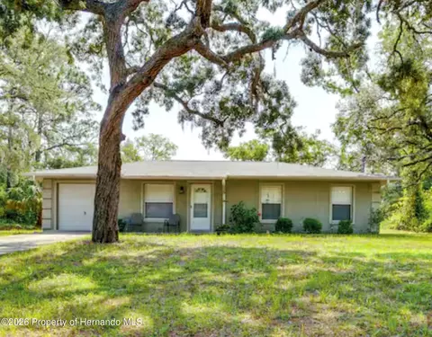 1817 S Casey Pt, Homosassa, FL 34448