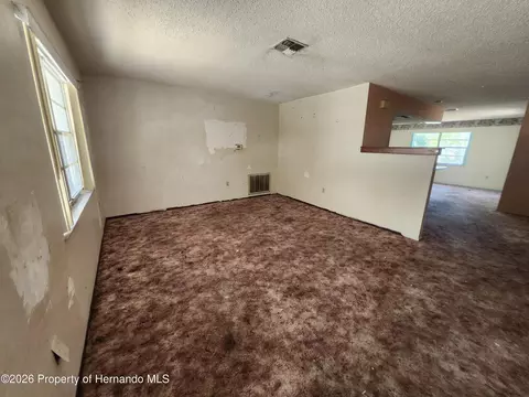 Living - 2377 Giovanni Ave, Spring Hill, FL 34608 photo 1 of 4