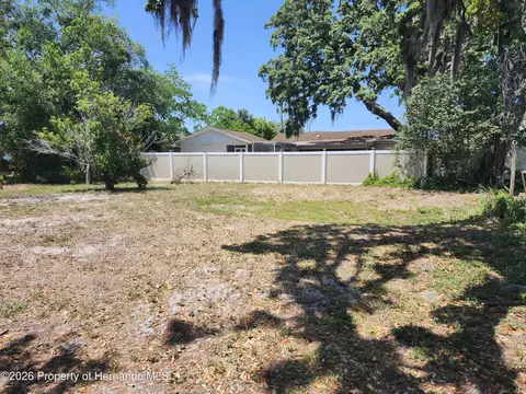 Exterior - 2377 Giovanni Ave, Spring Hill, FL 34608 photo 2 of 3