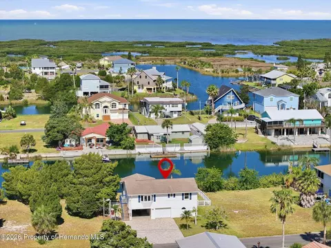 3347 Oleander Dr, Hernando Beach, FL 34607