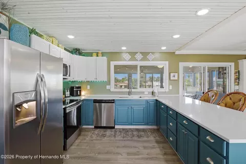 Kitchen - 3347 Oleander Dr, Hernando Beach, FL 34607 photo 3 of 4