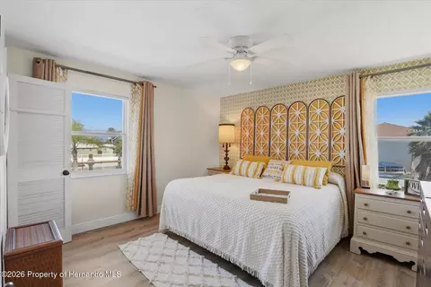 Bedroom - 3347 Oleander Dr, Hernando Beach, FL 34607 photo 4 of 5
