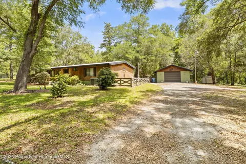 27137 Lambeth Rd, Brooksville, FL 34602