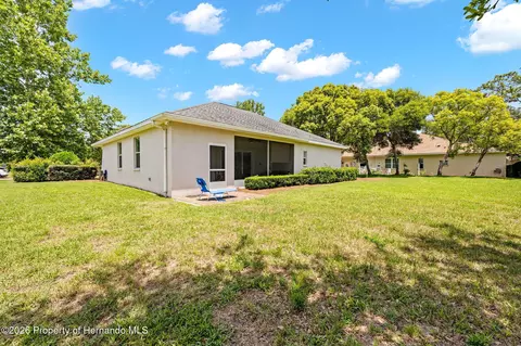 Exterior - 5384 Slater Rd, Spring Hill, FL 34608 photo 5 of 7