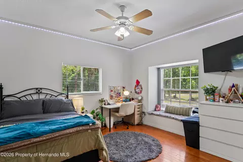 Bedroom - 16225 Bonzai Trl, Spring Hill, FL 34613 photo 4 of 10