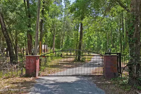 Exterior - 16225 Bonzai Trl, Spring Hill, FL 34613 photo 1 of 24