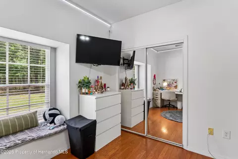 Bedroom - 16225 Bonzai Trl, Spring Hill, FL 34613 photo 7 of 10