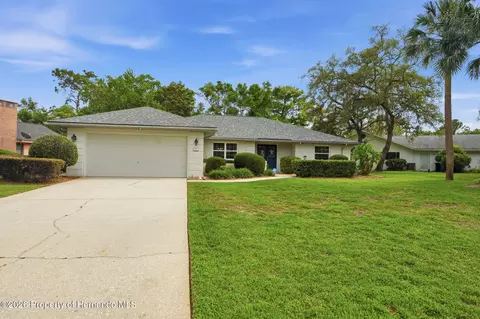 7 Salvia Ct W, Homosassa, FL 34446