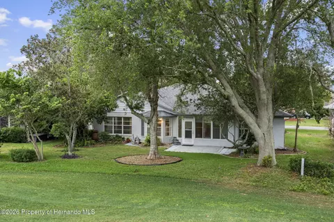 Exterior - 3072 Eagle Bend Rd, Spring Hill, FL 34606 photo 12 of 22