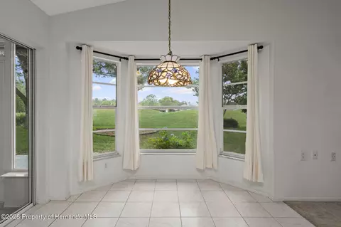 Dining - 3072 Eagle Bend Rd, Spring Hill, FL 34606 photo 3 of 4