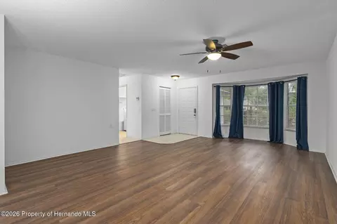 Living - 3072 Eagle Bend Rd, Spring Hill, FL 34606 photo 3 of 8