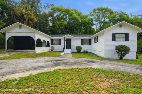 65 Markham Ln, Brooksville, FL 34601