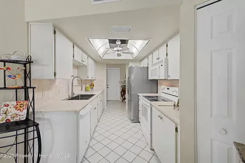 Kitchen - 2662 Appleleaf Ct, Spring Hill, FL 34606 photo 1 of 4