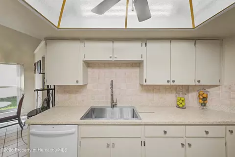 Kitchen - 2662 Appleleaf Ct, Spring Hill, FL 34606 photo 4 of 4