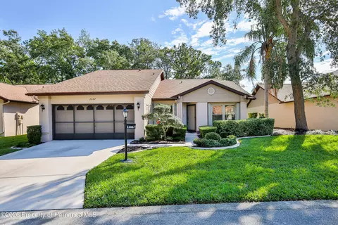 Exterior - 2662 Appleleaf Ct, Spring Hill, FL 34606 photo 4 of 7
