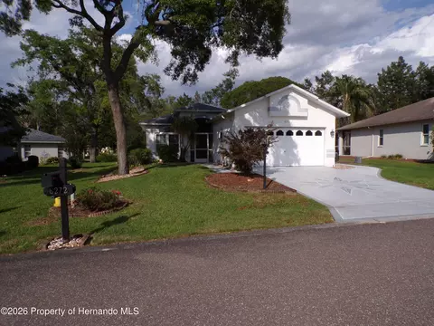 8272 Sugarbush Dr, Spring Hill, FL 34606
