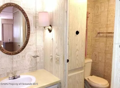 Bath - 7409 Skyline Dr, Hudson, FL 34667 photo 1 of 2