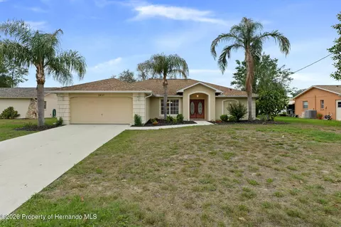2427 Anchor Ave, Spring Hill, FL 34608