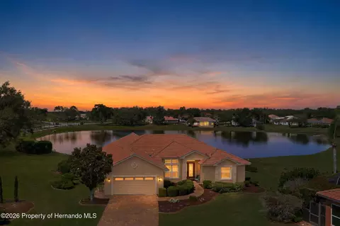 10081 Georgetown Ct, Weeki Wachee, FL 34613
