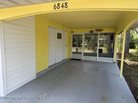 Exterior - 6848 Treehaven Dr, Spring Hill, FL 34606 photo 1 of 4