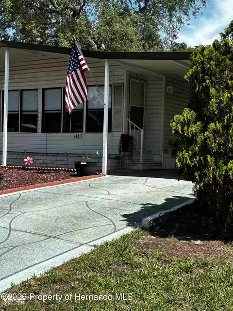 14311 Nectarine St, Spring Hill, FL 34613 photo 2