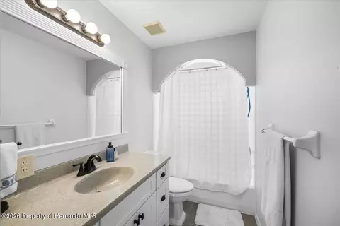 Bath - 4225 Carlos Ct, Hernando Beach, FL 34607 photo 4 of 5