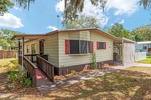11211 NW 113 Pl, Chiefland, FL 32626